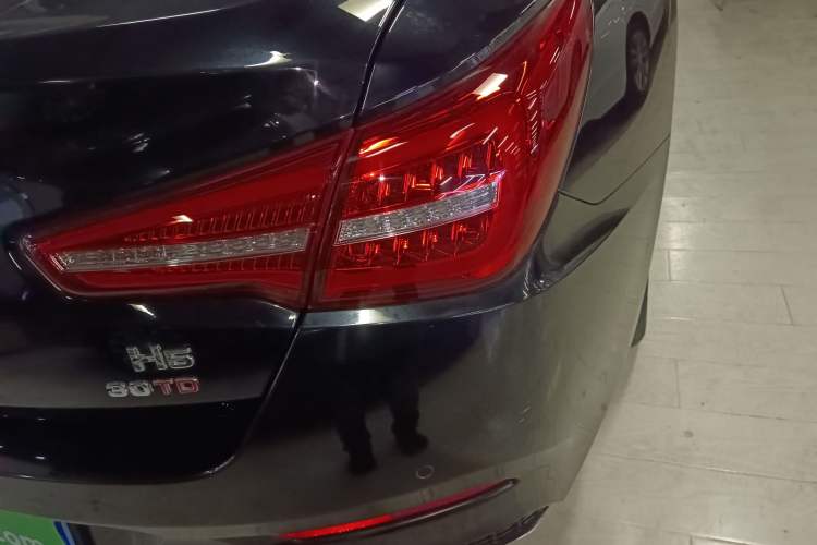 Used Hongqi H5 2019 30TD Smart Connect Dynamic Edition