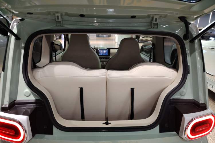 Used Wuling Hongguang MINIEV 2024 3rd Generation 215km Advanced Version