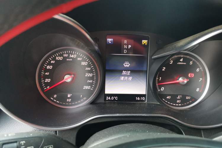 Used Mercedes-Benz GLC 2016 GLC 260 4MATIC Luxury Model