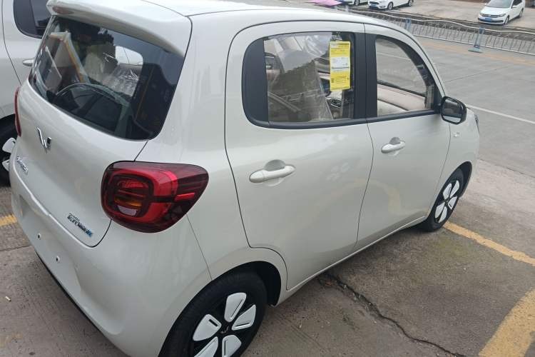 Used Wuling Hongguang MINIEV 2025 Four-Door Version Advanced Edition Rear Right 45 Deg