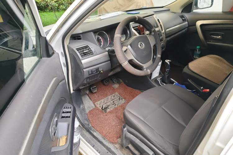 Used Dongfeng Aeolus A60 2014 1.6L Manual Smart-Drive Elite Version Driver Seat