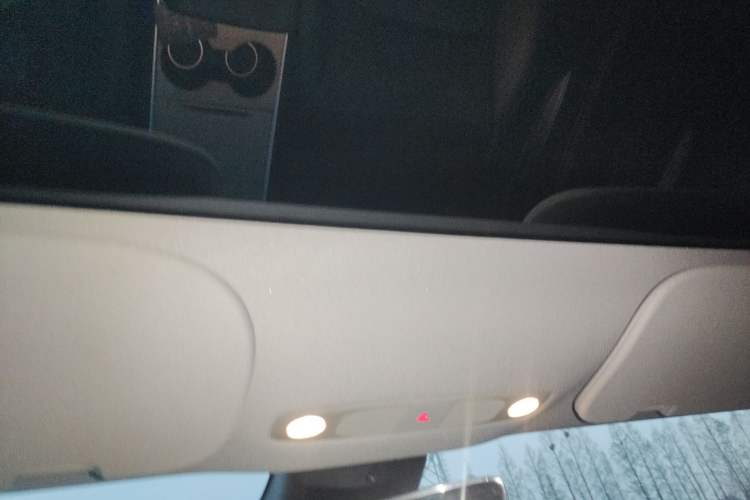 Used Tesla Model 3 2021 Revised Version II – Performance High-Performance All-Wheel-Drive Edition
