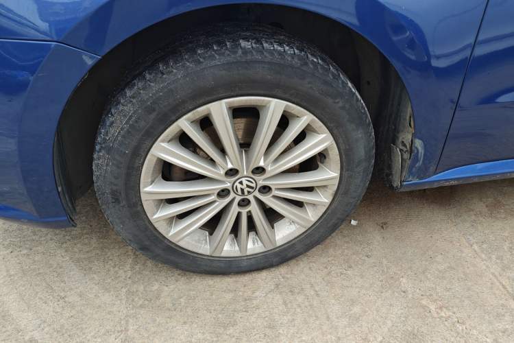 Used Volkswagen Gran Lavida 2013 1.4 TSI Automatic Comfort Model