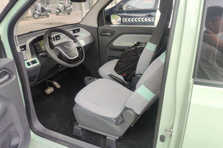 Used Wuling Hongguang MINIEV 2021 Macaron Fashion Model Lithium Iron Phosphate