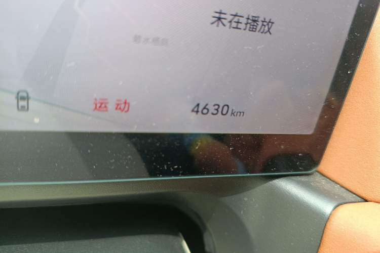 Used ORA Good Cat 2025 Model, 430 km Luxury Version Odometer Close Up