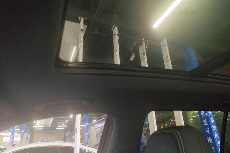 Used GAC Trumpchi GS8 2025 Linghang Series 2.0 TGDI Two-Wheel-Drive Luxury Edition 5 Seats Headliner