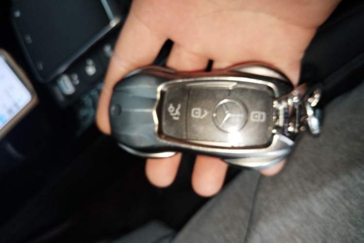 Used Mercedes-Benz A-Class 2022 Revised Version A 200 L Sport Sedan Fashionable Style
