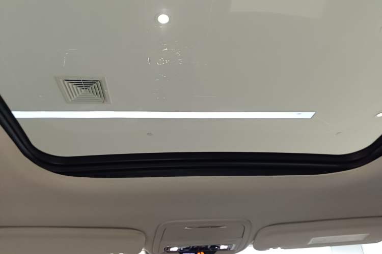 Used Lincoln Aviator 2023 3.0T V6 Four-Wheel Drive Luxury Cruise Version Six Seats
