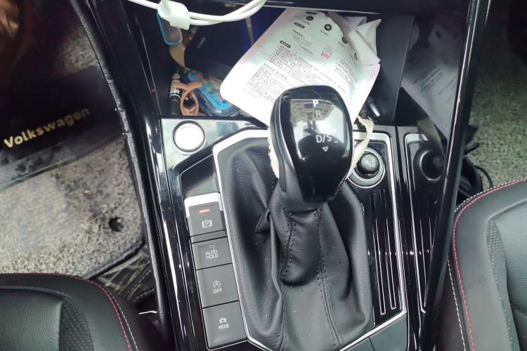 Used Volkswagen Tayron 2020 330TSI Two-Wheel Drive Luxury Smart Connectivity Version
