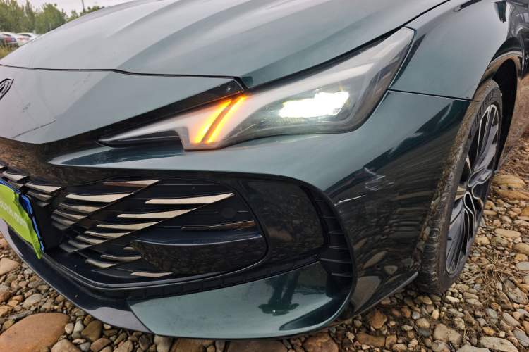 Used MG 7 2023 1.5T DCT Elegant & Graceful Edition