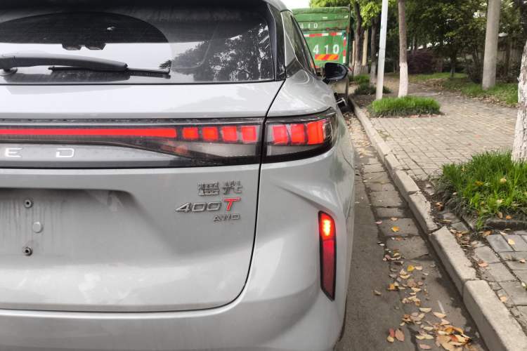 Used EXEED Stellar 2023 400T Four-Wheel Drive Luxury Edition Exterior 3