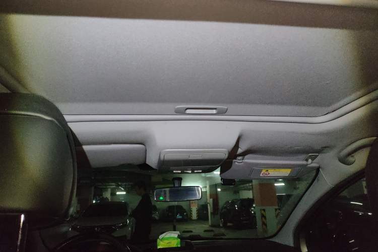 Used Peugeot 3008 2015 2.0L Automatic Trend Edition