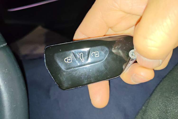 Used Volkswagen ID.6 X 2021 Pro Smart Long-Range Edition
