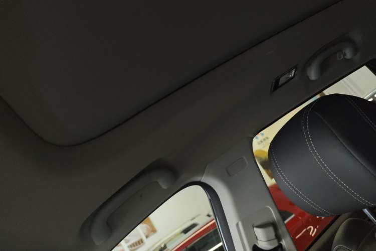 Used JETOUR X90 2021 1.6T DCT Shadow Edition 5 Seats Headliner