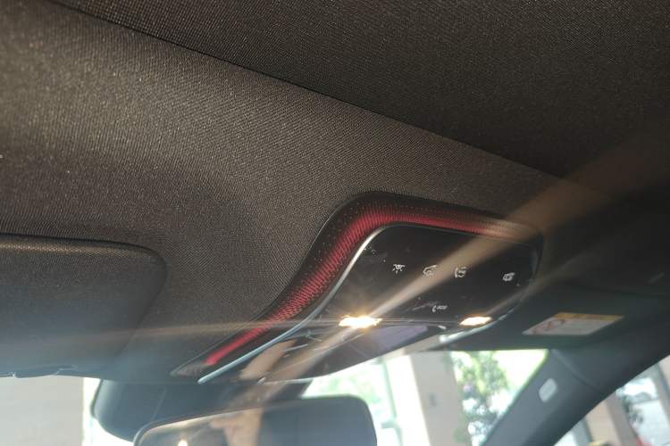 Used Mercedes-Benz C-Class 2025 Facelift C 260 L Sport Edition Headliner