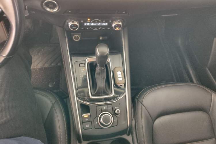 Used Mazda CX-5 2019 Cloud-Controlled Version 2.5L Automatic Two-Wheel Drive Luxury Trim China VI Standard