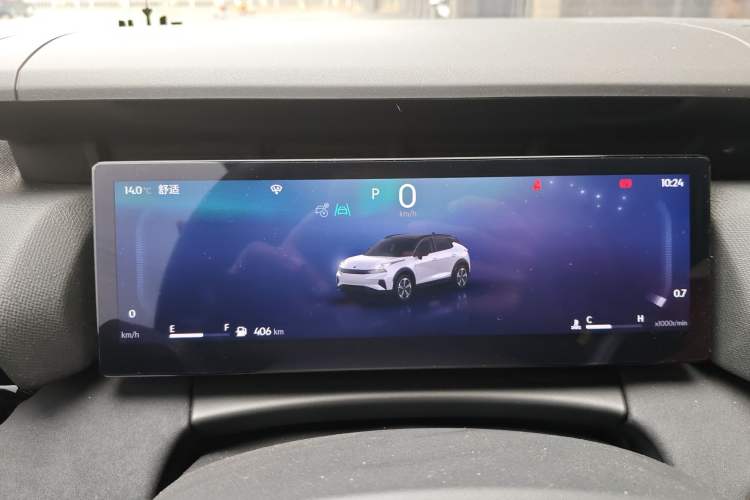 Used Lynk & Co 06 2025 Renew 1.5T Pro
