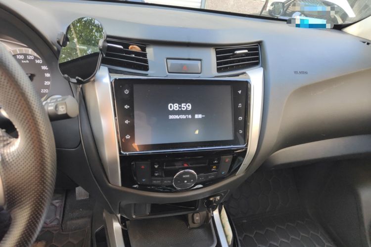 Used Nissan Terra 2020 2.5L XL Upper Automatic Two-Wheel Drive Luxury Edition
