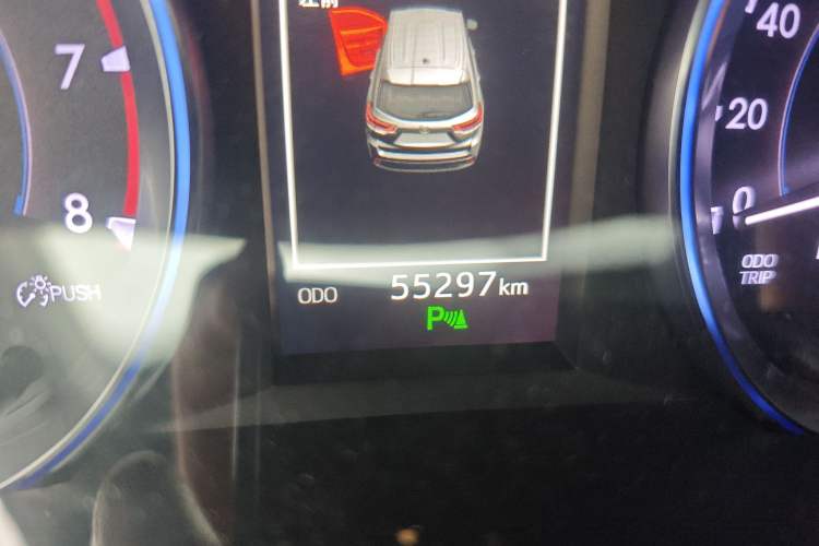 Used Toyota Highlander 2018 2.0T Four-Wheel Drive Luxury Edition 7 Seats China V Emission Standard