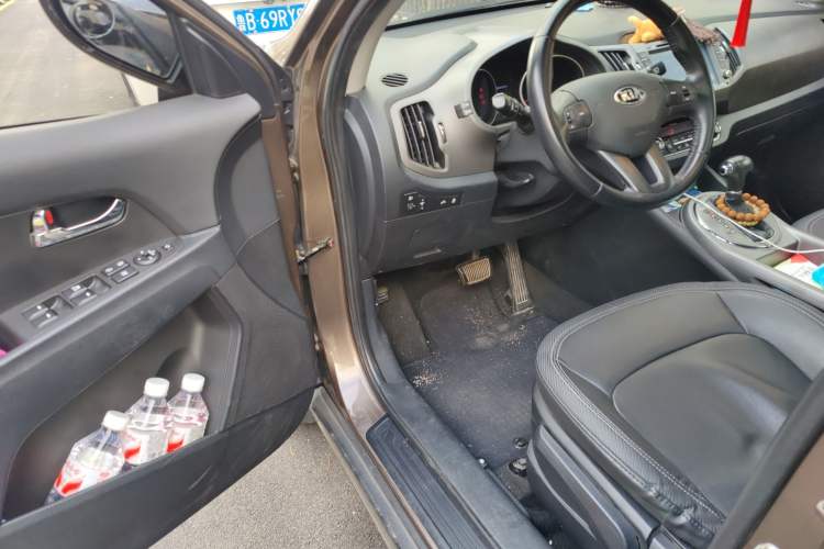 Used Kia Sportage R 2015 2.0L Automatic Two-Wheel Drive GLS Driver Seat