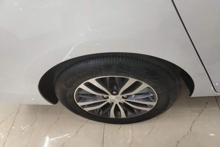 Used Buick GL8 2020 ES Land Cruiser 653T Comfort Edition
