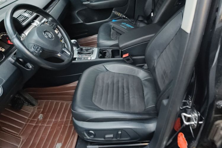 Used Volkswagen Magotan 2015 1.8TSI Luxury Model Left Front Seat