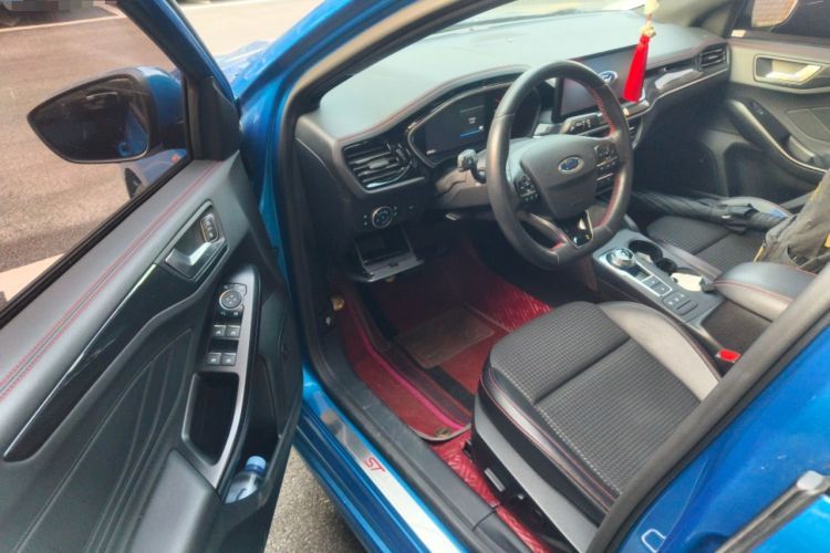 Used Ford Focus 2021 Sedan EcoBoost 180 Automatic ST Line
