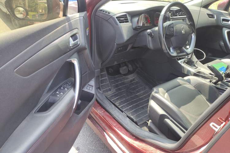 Used DS 4S 2016 1.6T Automatic Ruidong Version THP160