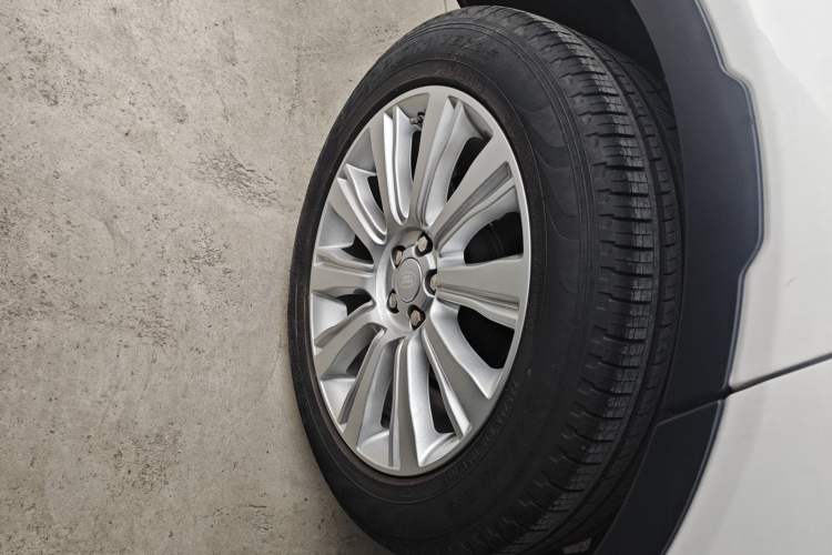 Used Land Rover Range Rover Evoque 2015 2.0T Five-Door Zhiyao Edition
