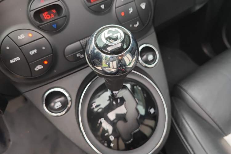 Used Fiat 500 2012 1.4L Gucci Edition
