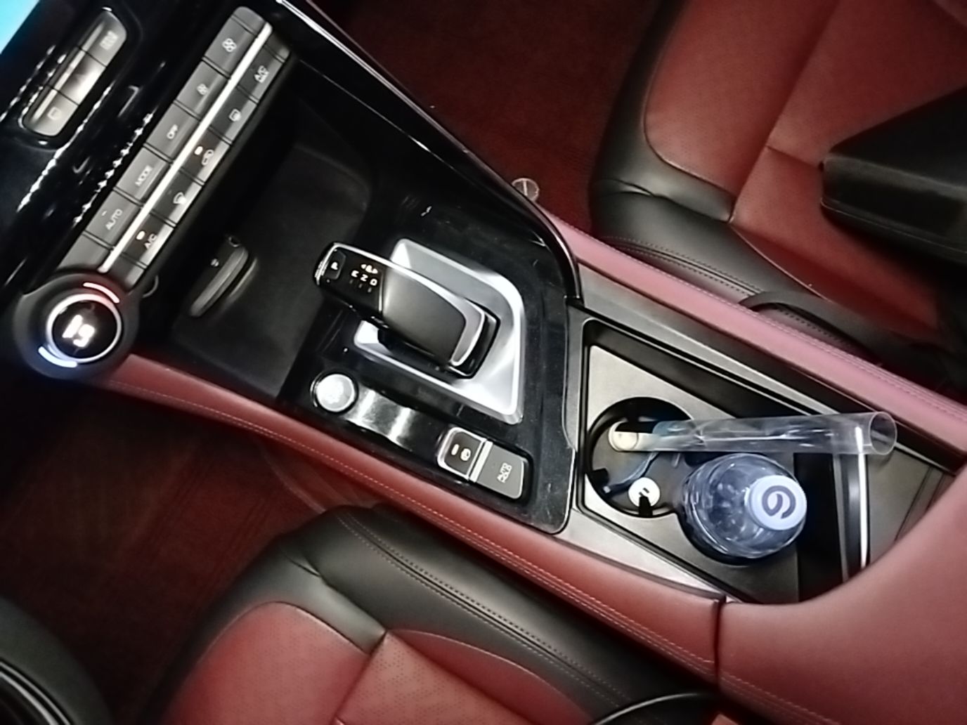 Dongfeng Aeolus AX7 2022 Mach Edition 1.5T DCT DF51 — снимка 16