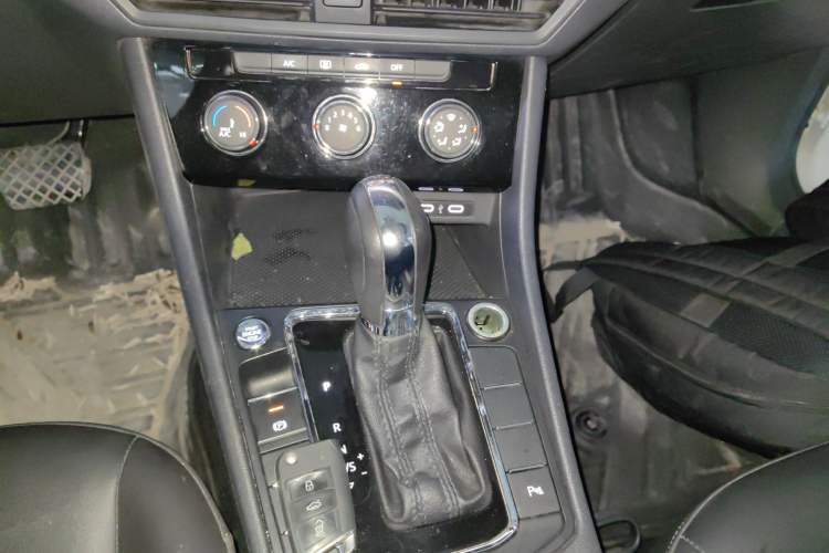 Used Volkswagen Bora 2023 200TSI DSG Enjoyment Edition
