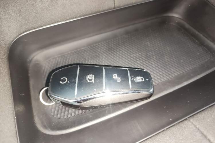 Used BYD Dolphin 2024 Honor Edition 420km Fashion Version
