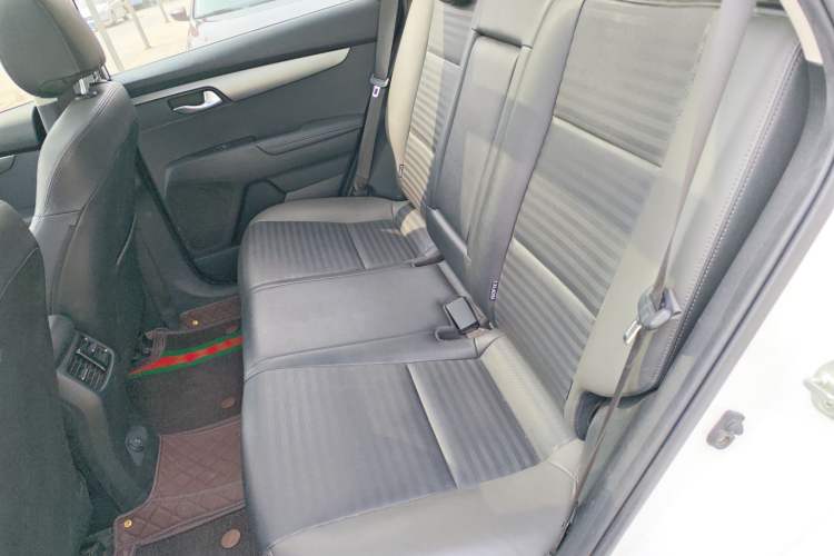 Used Kia Sportage R 2018 2.0L Automatic Smart Luxury Version China V Standard Left Rear Seat