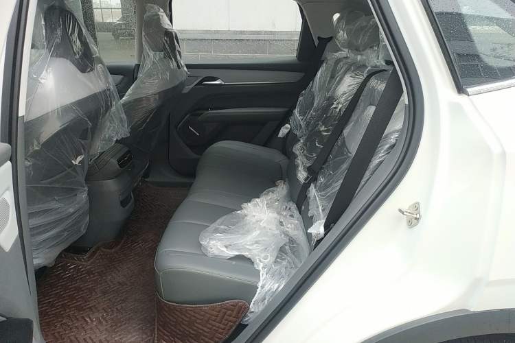 Used Bestune Yueyi 03 2025 445km Joyful Edition