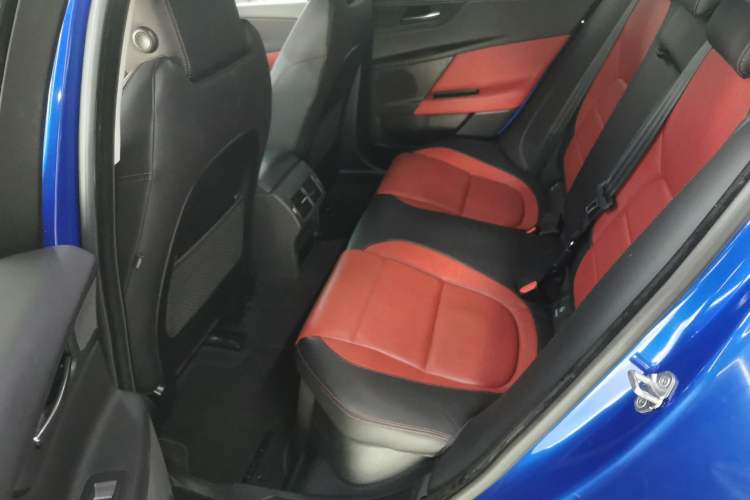 Used Jaguar XE 2018 2.0T 300 PS All-Wheel-Drive R-Sport Sport Edition
