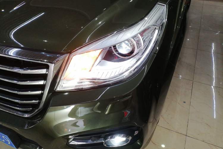 Used Haval H9 2017 2.0T Gasoline 4x4 Premium 5-Seater