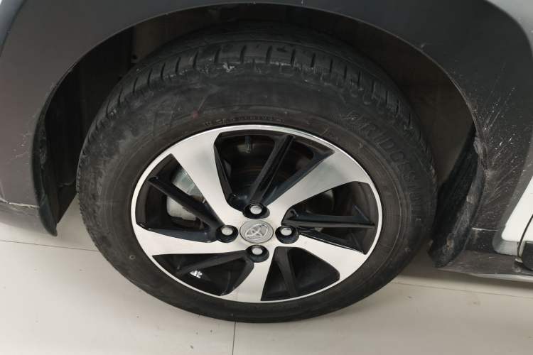 Used Toyota YARiS L Zhi Xuan 2022 X-Trail 1.5L CVT Leading PLUS Edition
