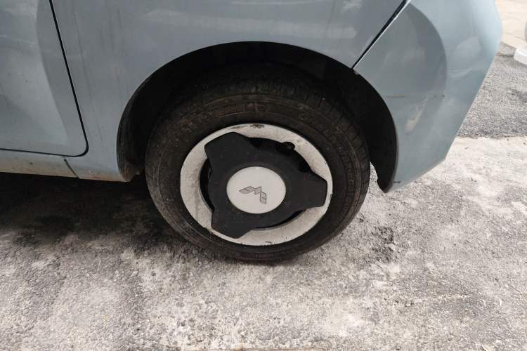 Used Wuling Hongguang MINIEV 2021 Macaron Fashion Edition Lithium-Ion Battery
