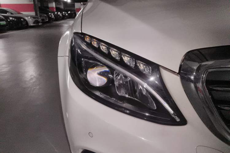 Used Mercedes-Benz C-Class 2018 C 200 L