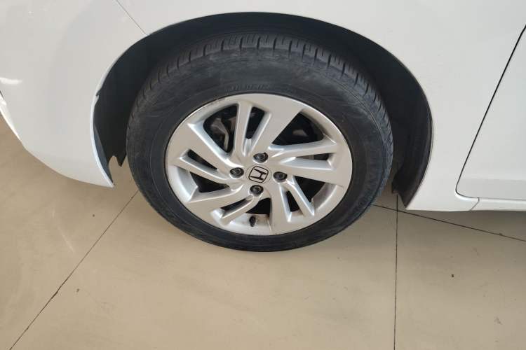 Used Honda Fit 2016 1.5L LXS CVT Comfort Sunroof Version
