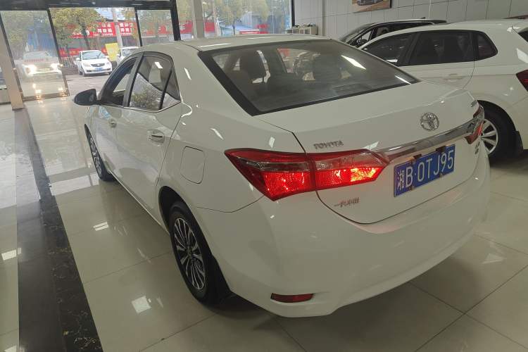 Used Toyota Corolla 2017 Revised Version 1.2T S-CVT GL