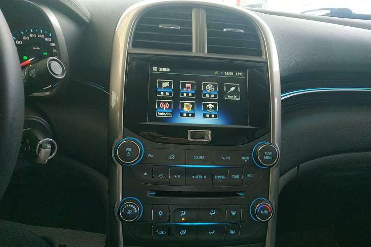 Used Chevrolet Malibu 2014 2.0L Automatic Luxury Edition
