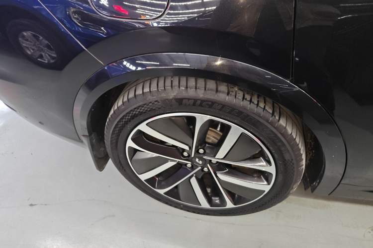 Used Li Auto L9 2022 Max model