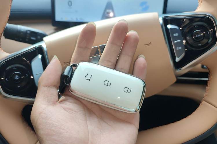 Used Geely Galaxy Xingjian 7 EM-i 2025 55km Exploration Edition Vehicle Key