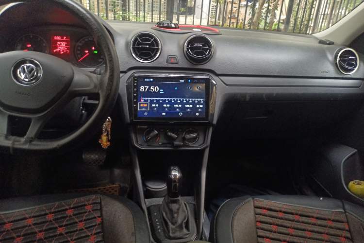 Used Volkswagen Jetta 2019 Dream Edition 1.5L Automatic Fashionable Version Audio And AC Panel