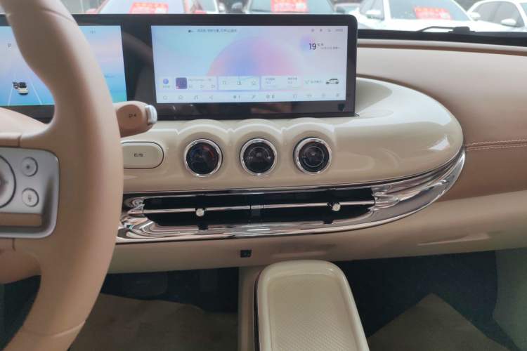 Used Wuling Bingo 2025 333 km Lingxi Connected Version
