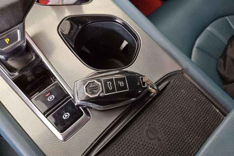 Used MG 7 2023 2.0T Automatic Hunter Luxury Edition
