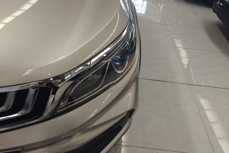 Used Geely Auto Vision X3 2019 Upgraded Model 1.5L CVT Elite Version
