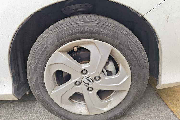 Used Honda City 2017 1.5L CVT Elite Edition Right Front Wheel Hub